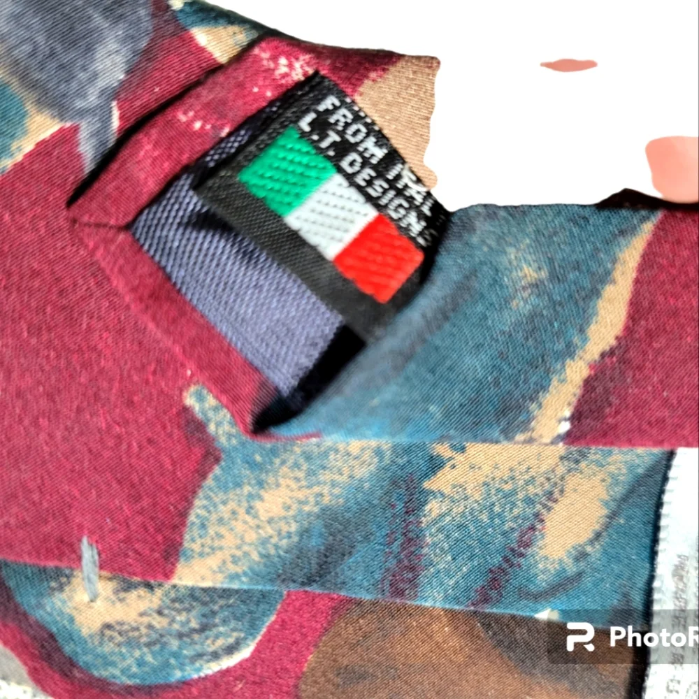 Meeting Street Men's Silk Tie